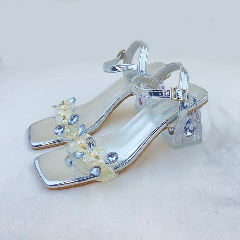 Ladies Shoe