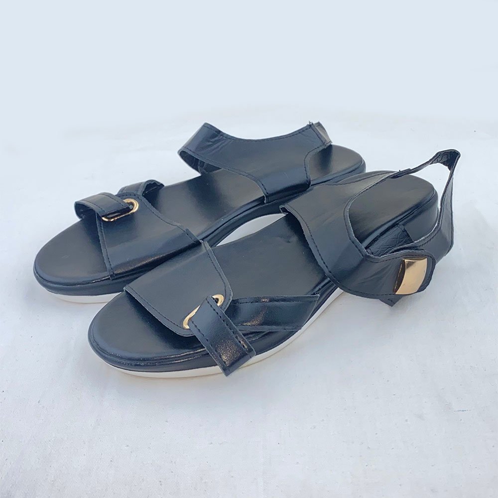 Ladies Shoe